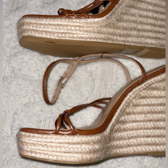 Strappy Wedge Square Toe Sandals - Picture 11 of 14
